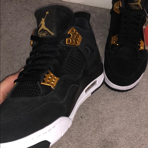 SOLD ON ANOTHER SITE - Picture 2 of 8